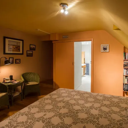 Bed & Breakfast La Cle Du Sud 3*