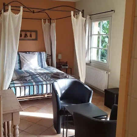 La Cle Du Sud Bed & Breakfast 3*